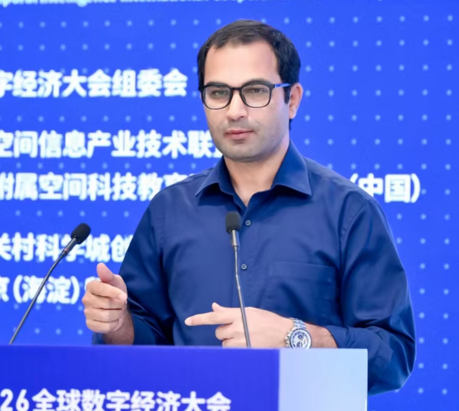 Dr. Shahid Naeemi